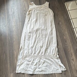 Vintage  LA RUECA Cream colored Embroidered dress size large sleeveless maxi